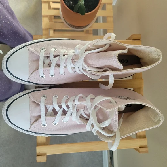 Converse All Stars Chuck Taylor High Tops Size 10.5 Light Pink - Picture 10 of 10
